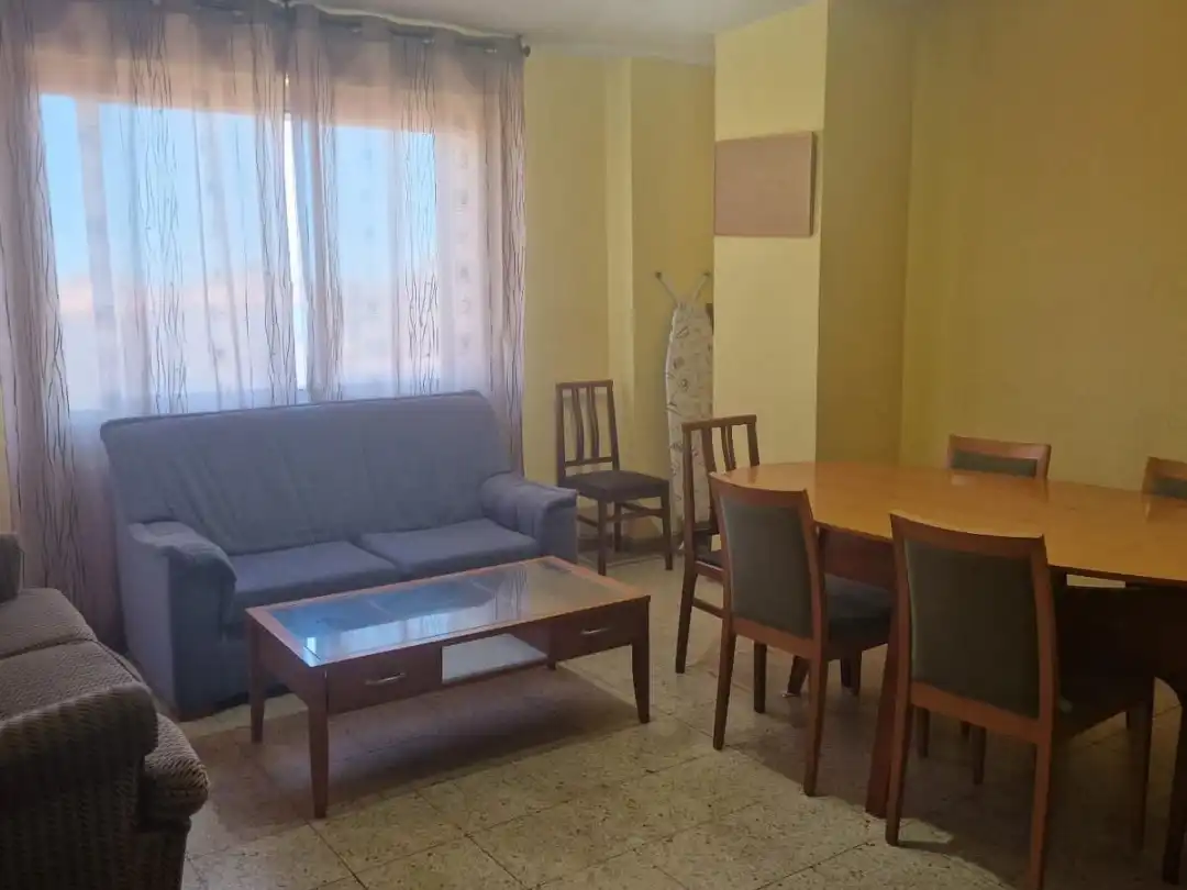 Piso de 90 m² en Salamanca