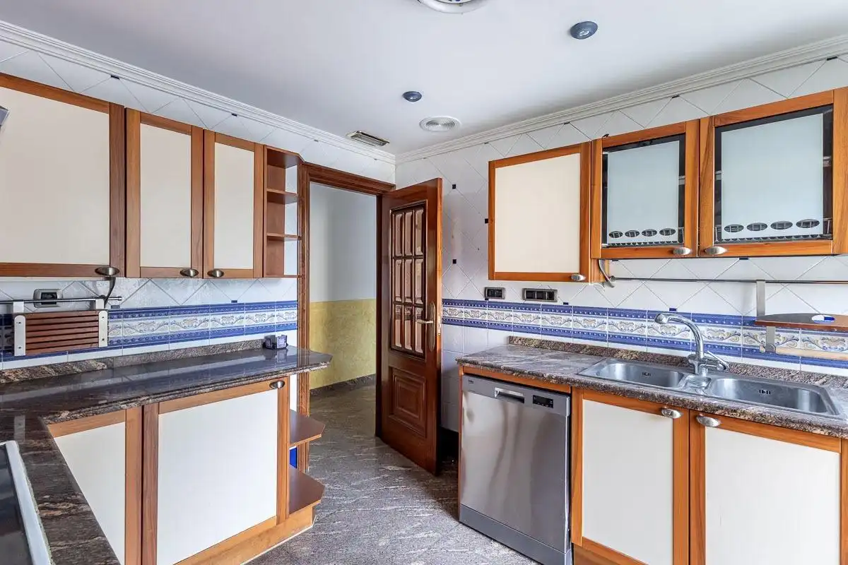 Appartement 140 m² à Grenade