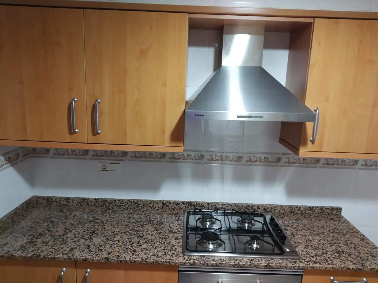 Piso de 100 m² en Manises