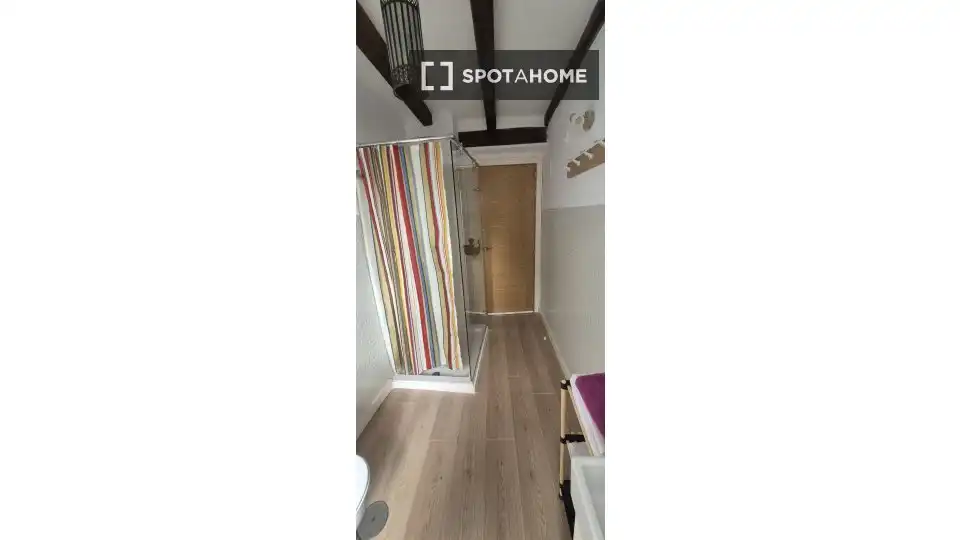 Habitación 127 m², Granada