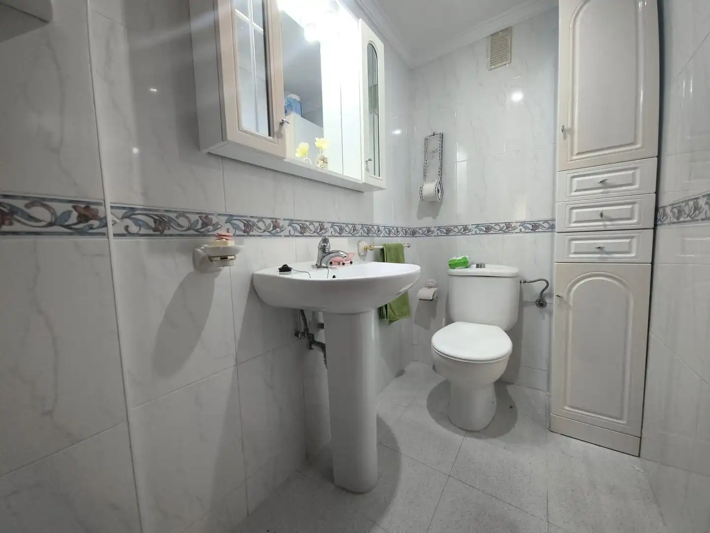 Piso de 105 m² en Granada