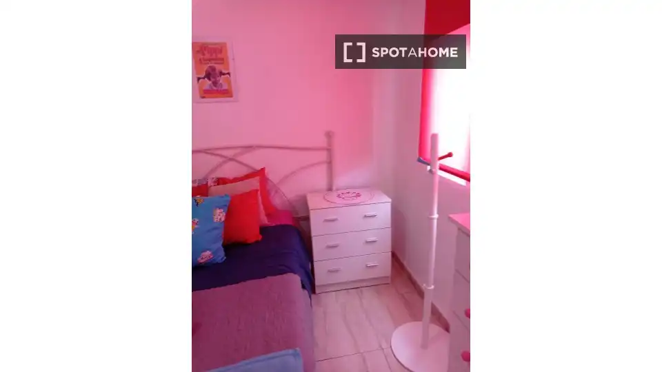 Habitación 104 m², Jaén