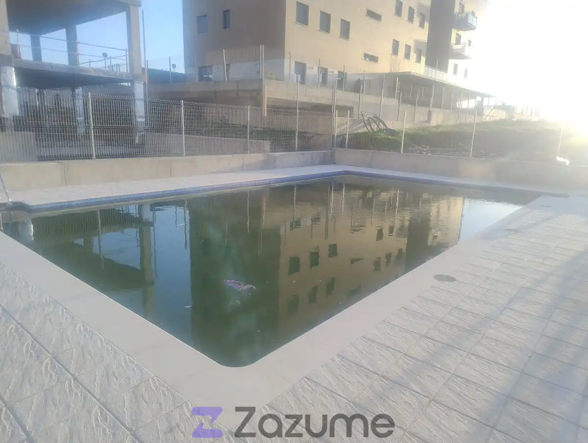 Piso de 80 m² en Cáceres