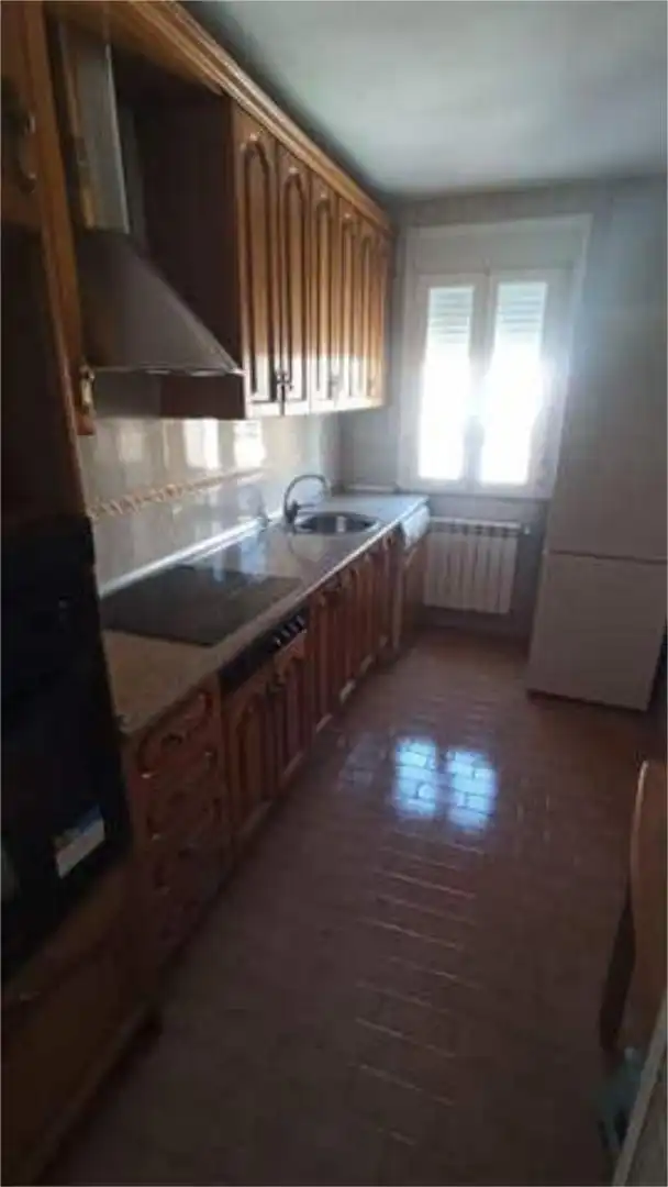 Habitación 100 m², Cáceres
