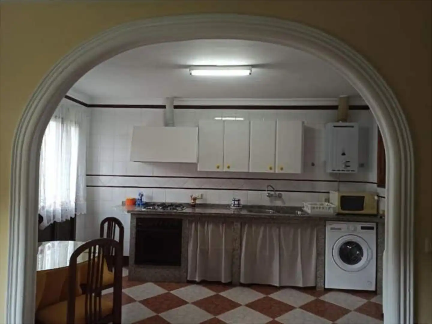 Wohnung 90 m² in Galaroza