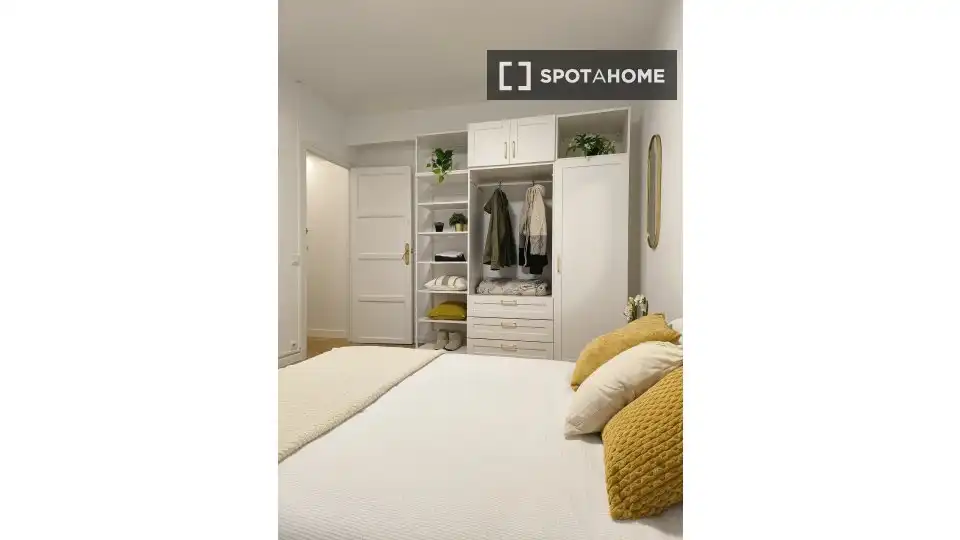 Habitación 143 m², Pamplona