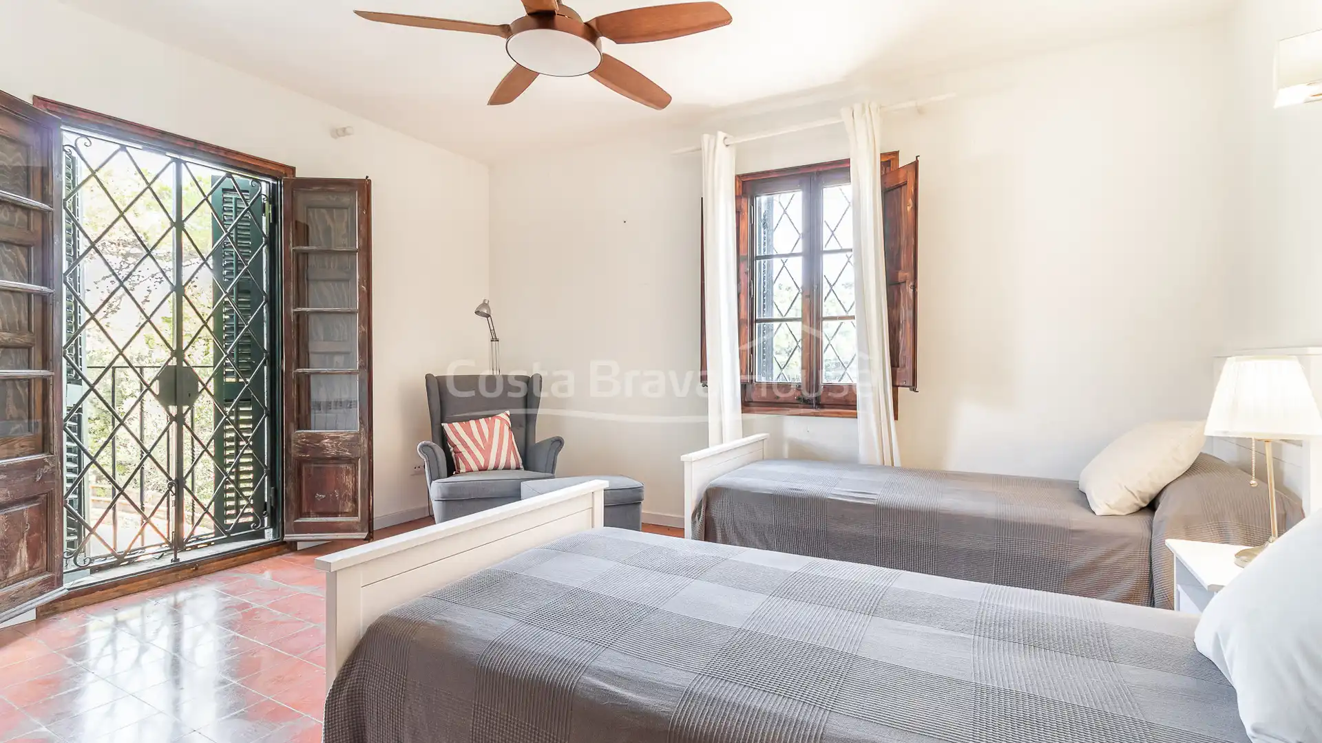 Будинок 606 м² у Palafrugell