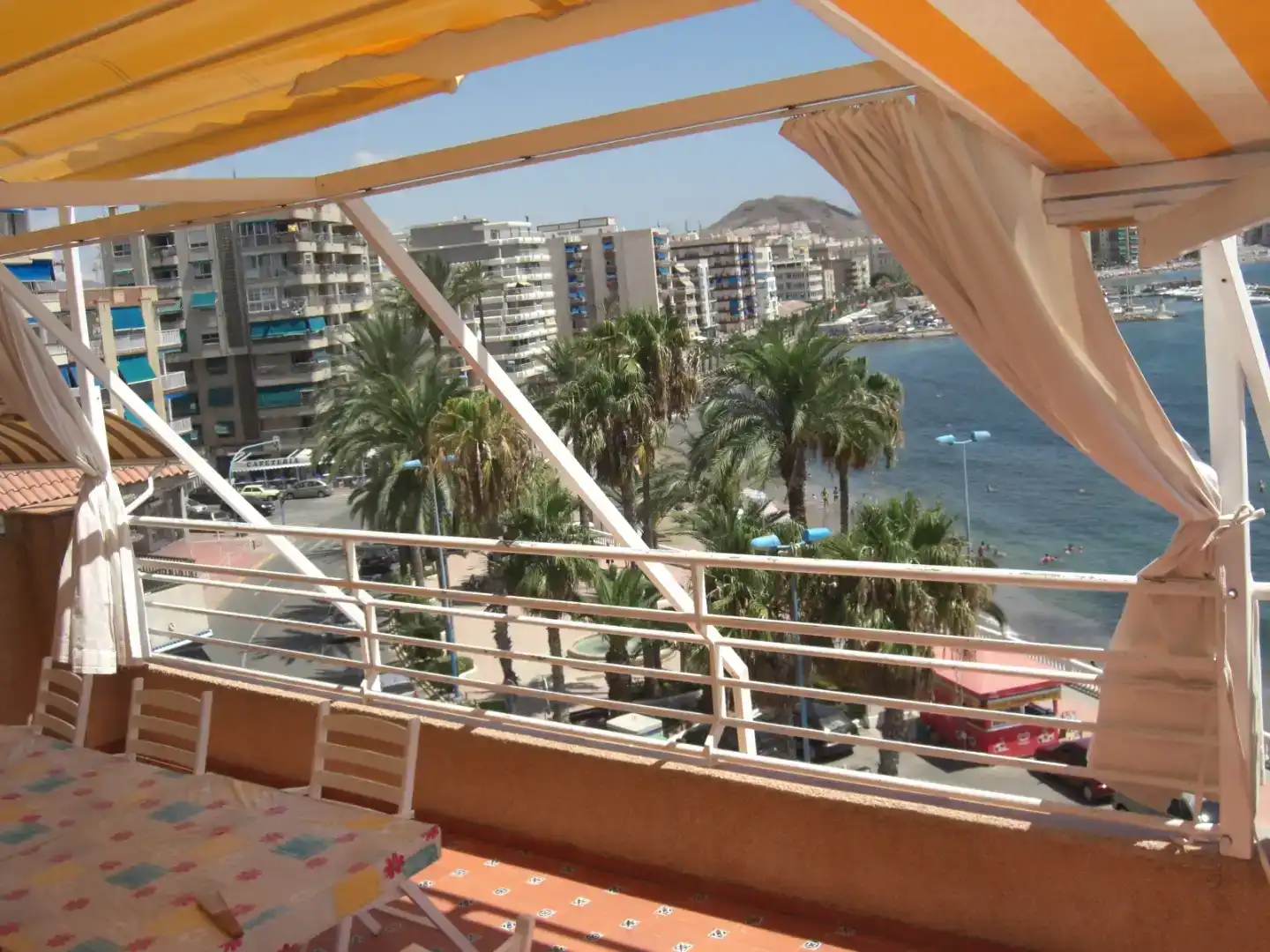 Piso de 90 m² en Águilas