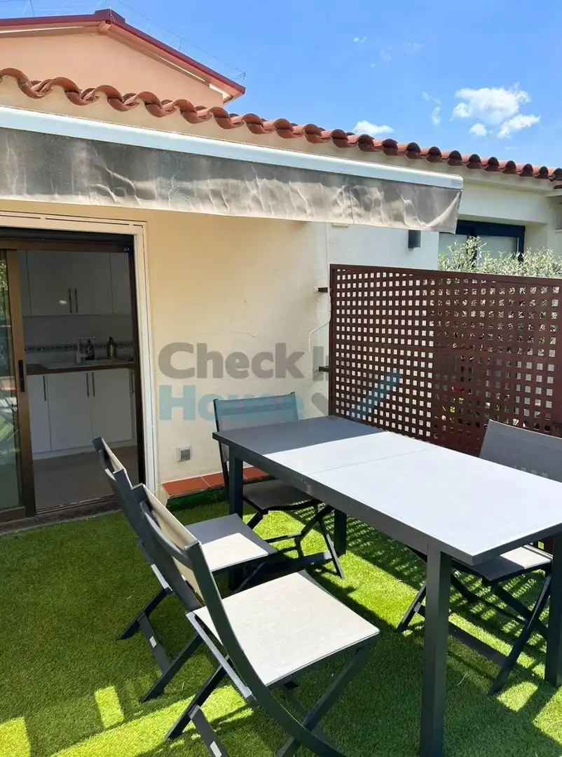 Piso de 80 m² en Sant Feliu de Guíxols