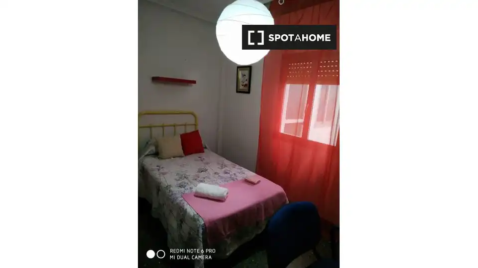 Habitación 115 m², Jaén