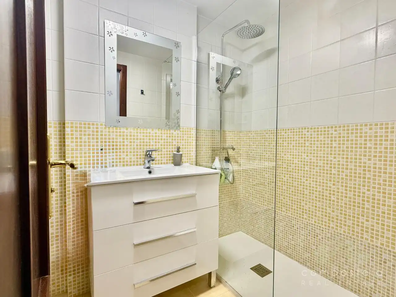 Piso de 65 m² en Ames