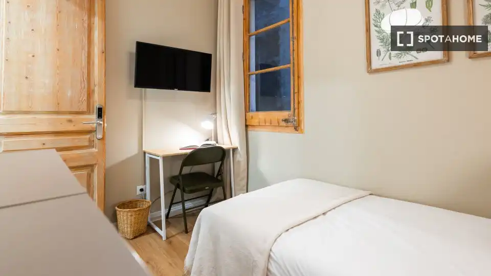 Habitación 75 m², Barcelona