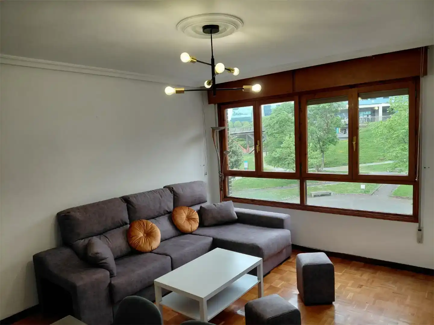 Piso de 68 m² en Oviedo