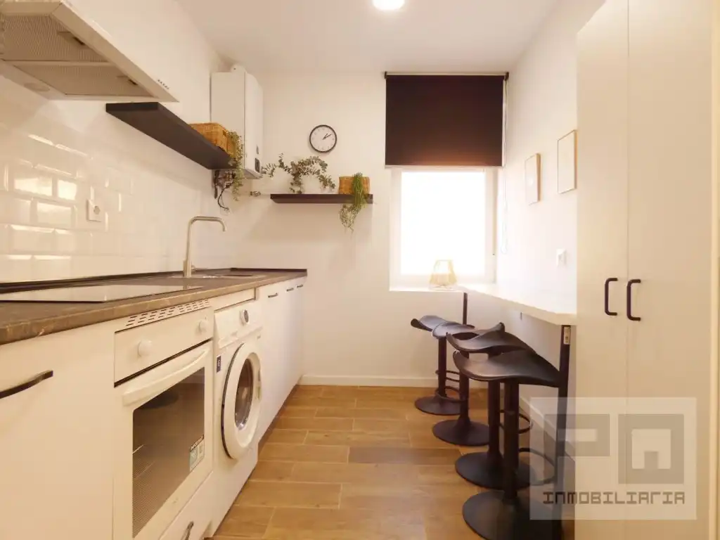 Habitación 100 m², Ávila