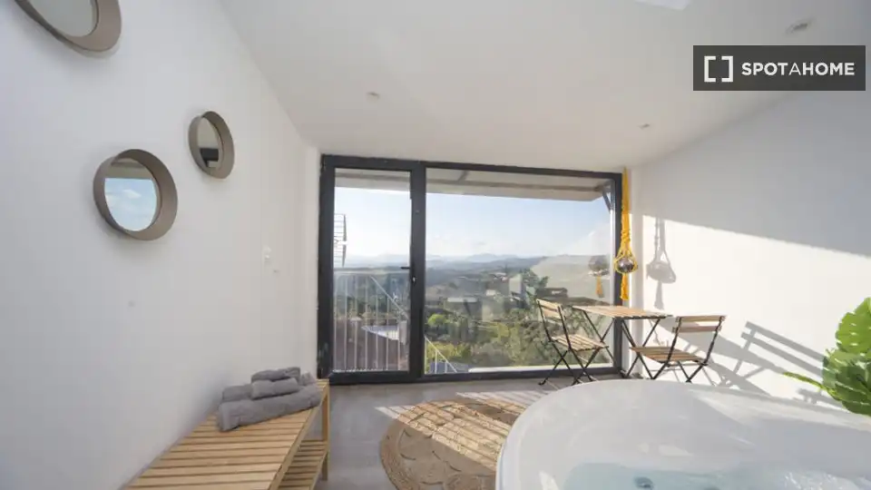 Habitación 104 m², Granada