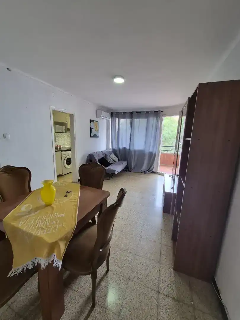 Habitación 9 m², Blanes