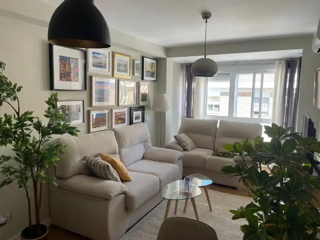 Piso de 80 m² en Sevilla