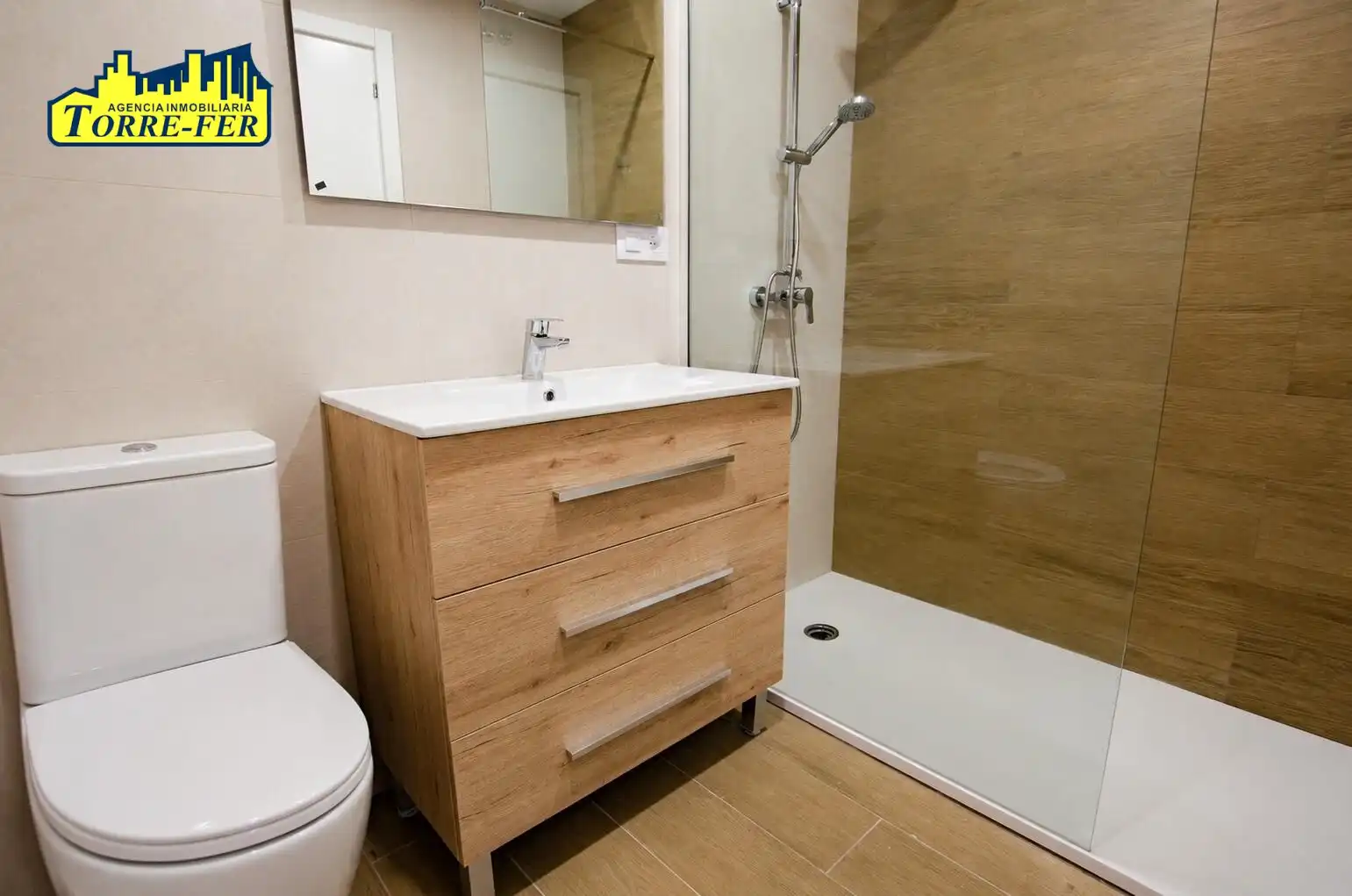 Piso de 97 m² en Almería