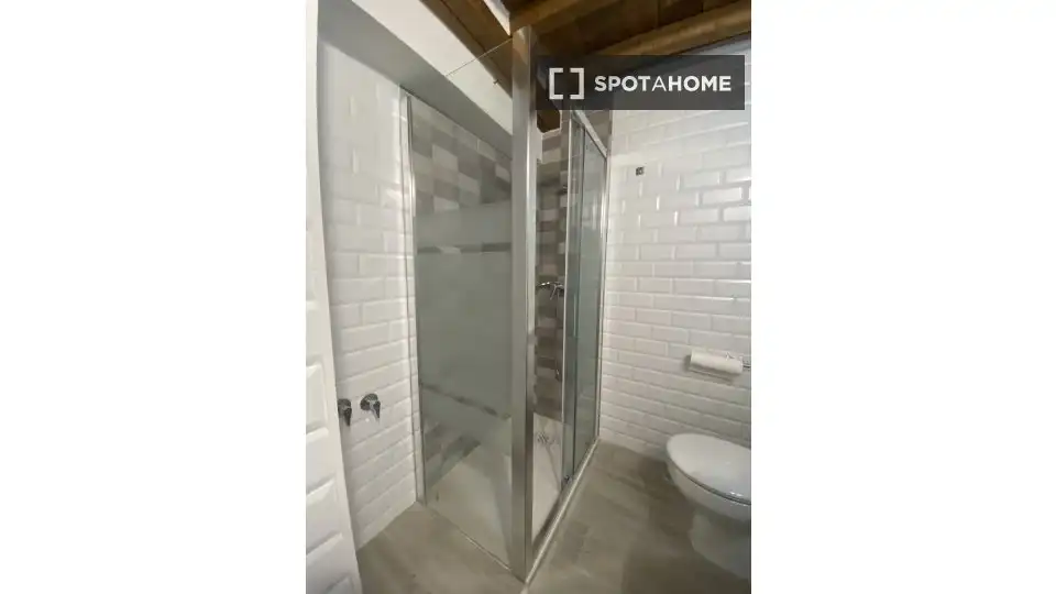 Habitación 62 m², Granada