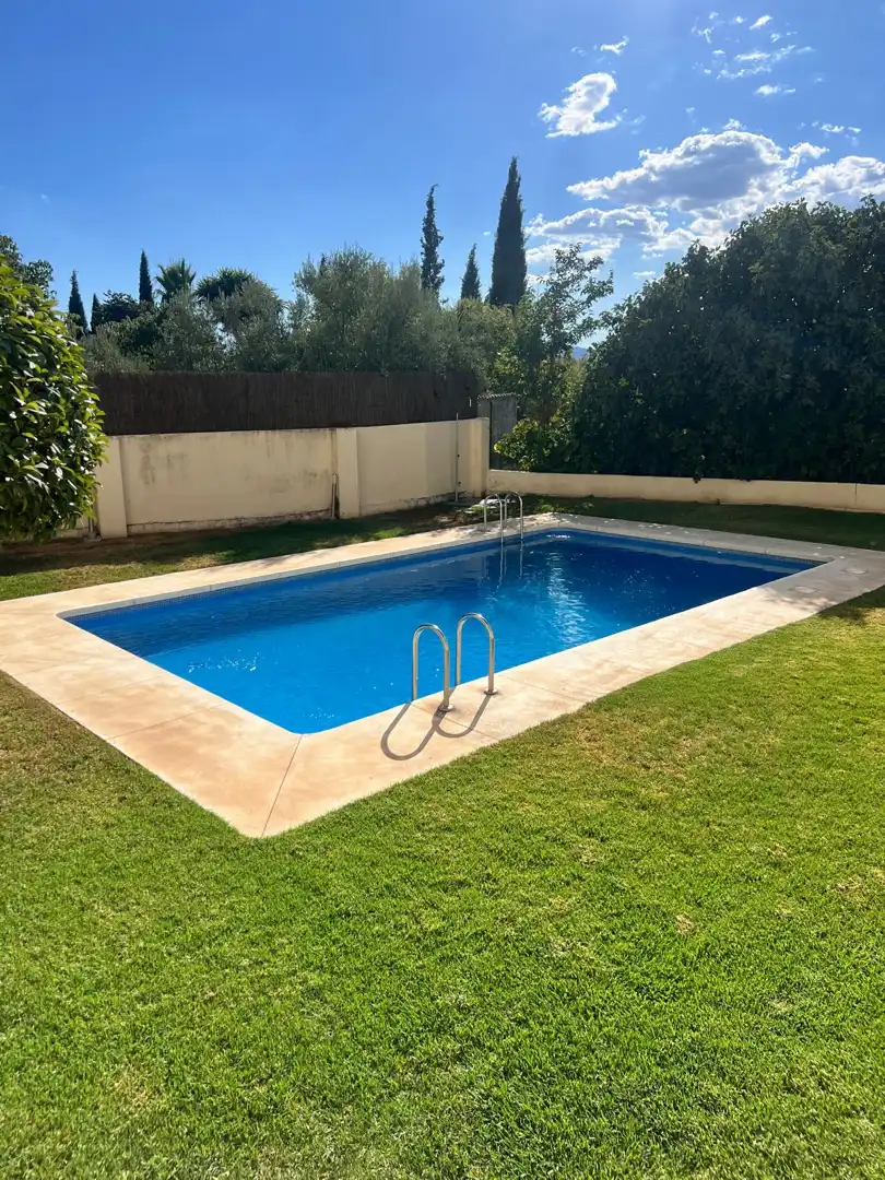 Casa de lloguer, Arriate