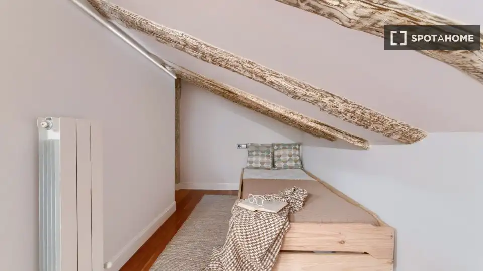 Habitación 81 m², Bilbao