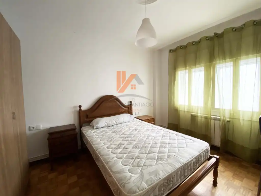 Piso de 85 m² en Santiago de Compostela