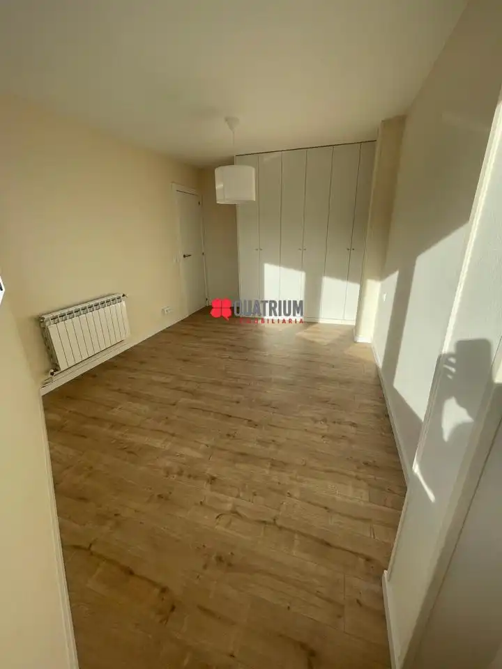 Piso de 80 m² en Santiago de Compostela