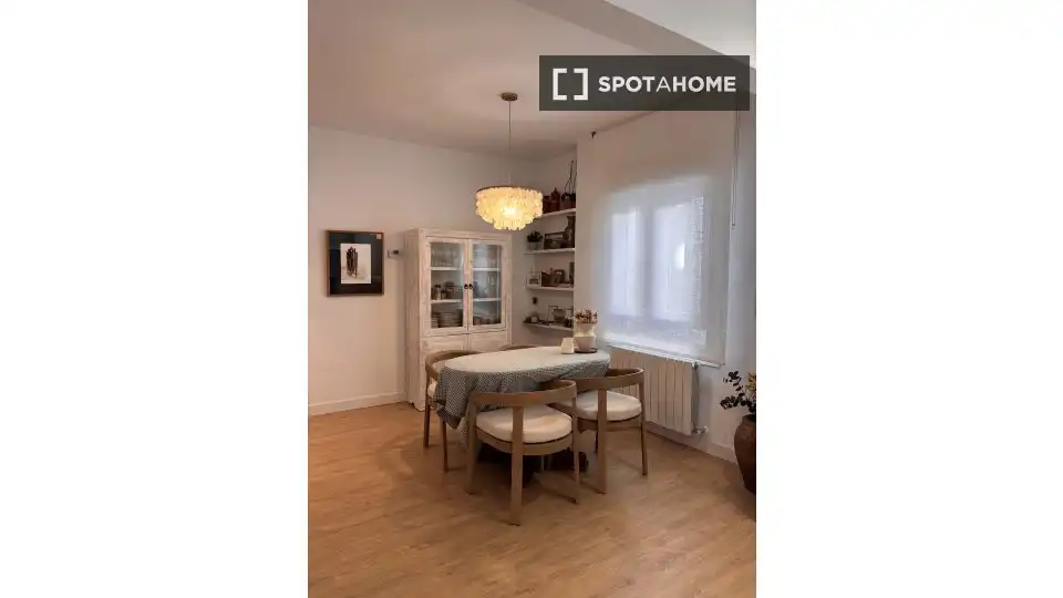 Habitación 92 m², Bilbao