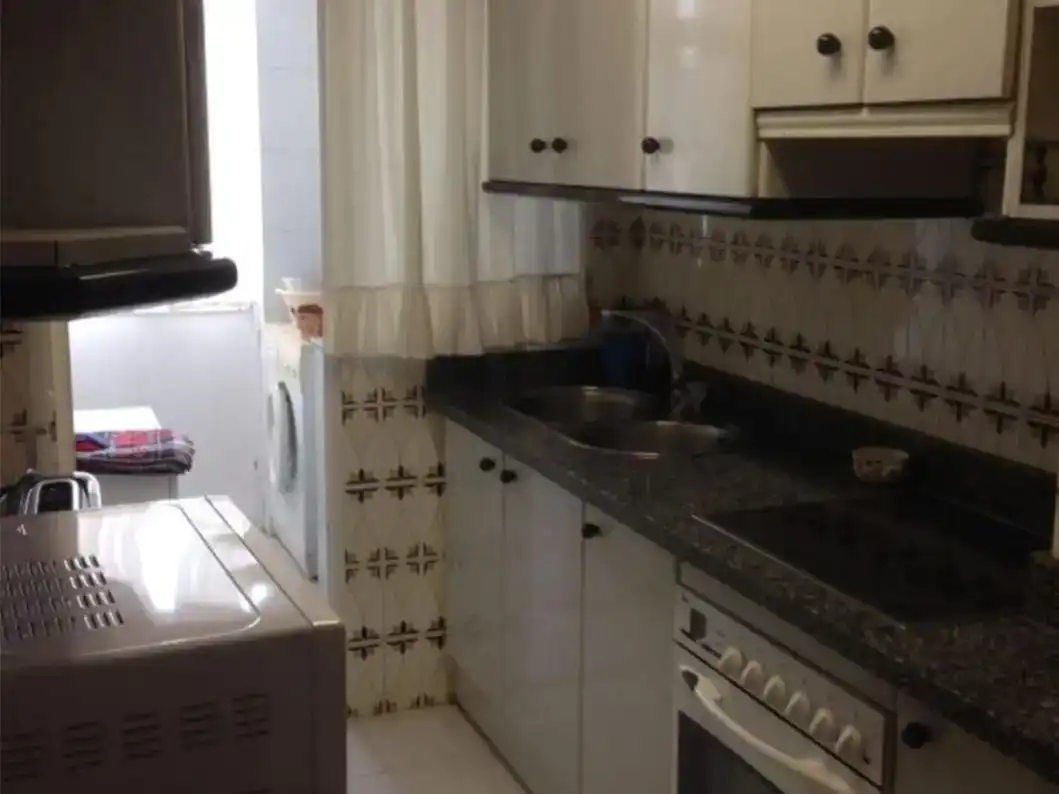 Piso de 90 m² en Granada