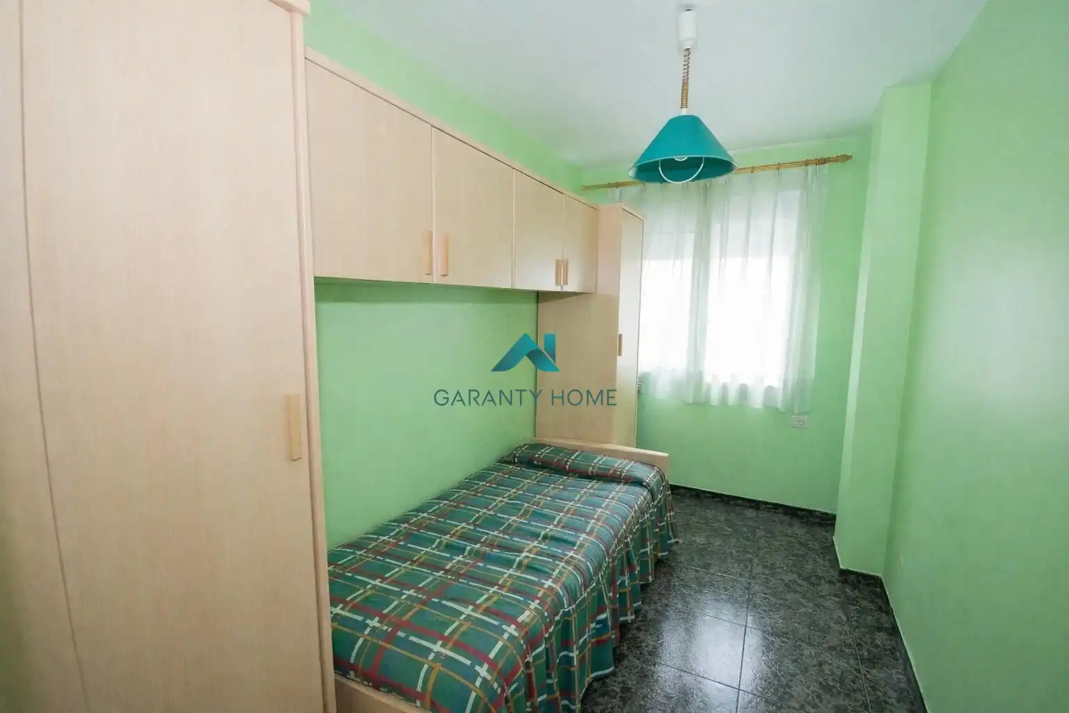 Piso de 90 m² en Chilches