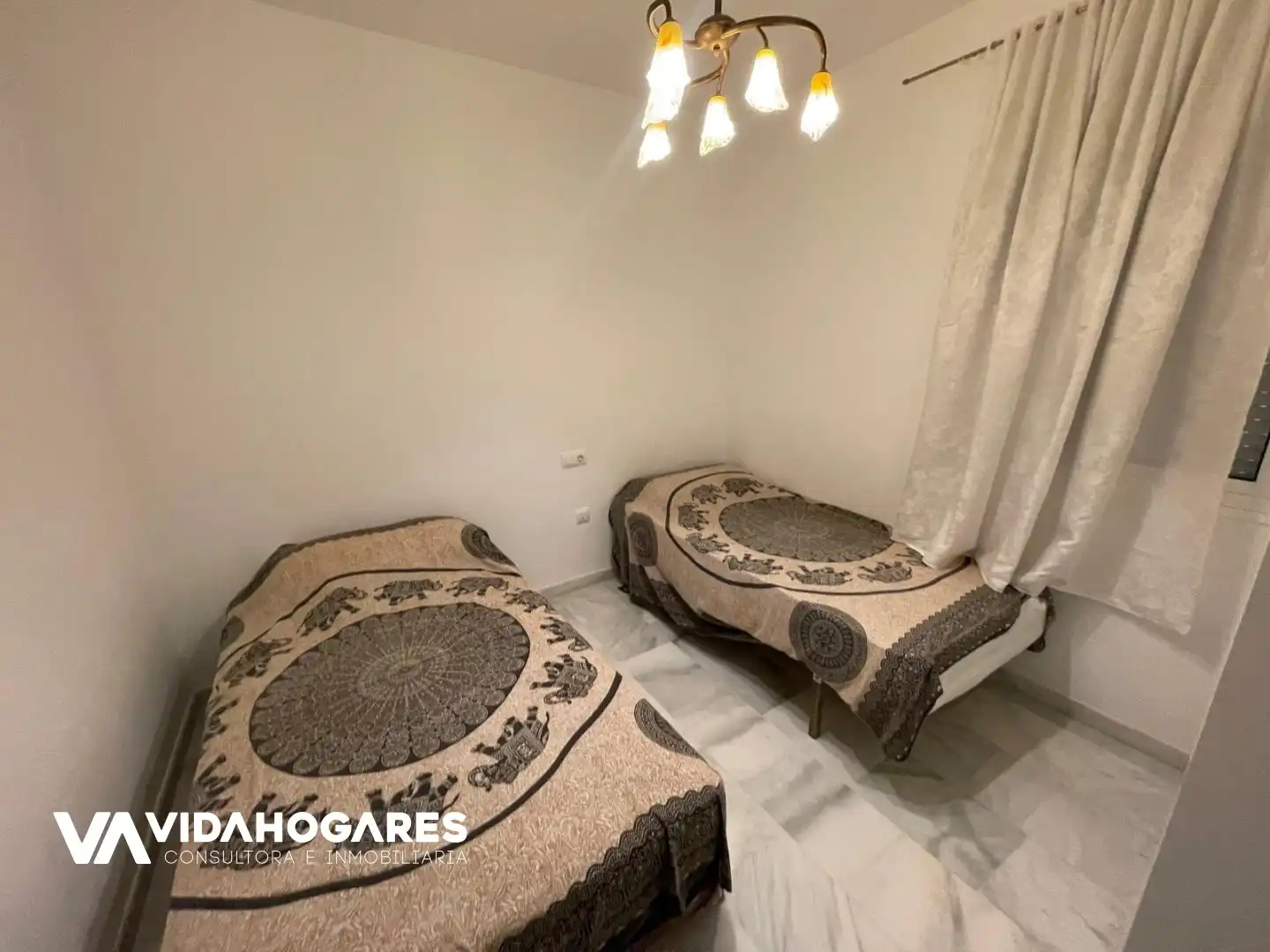 Wohnung 136 m² in Rota