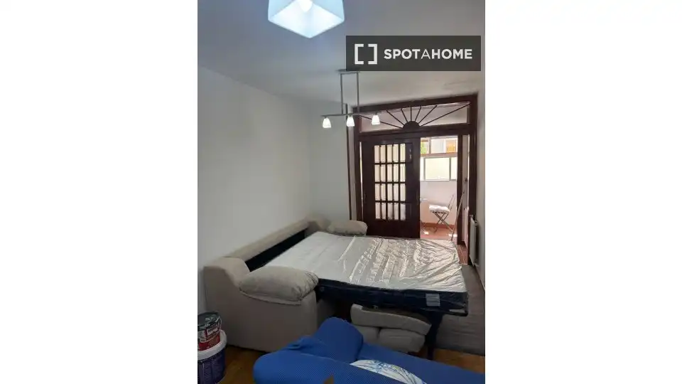 Stanza 79 m², Pontevedra