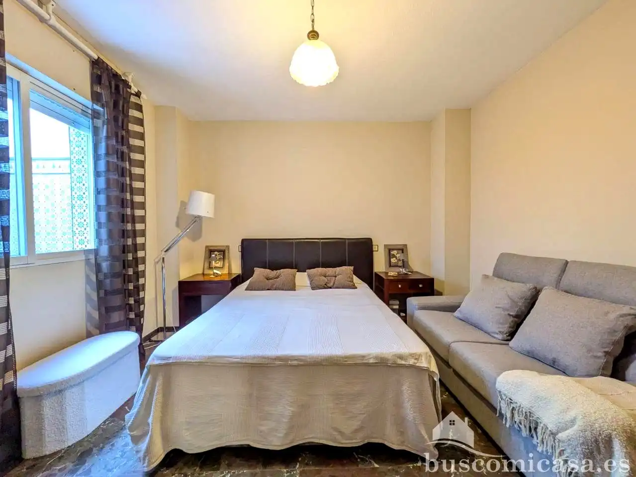 Piso de 80 m² en Linares