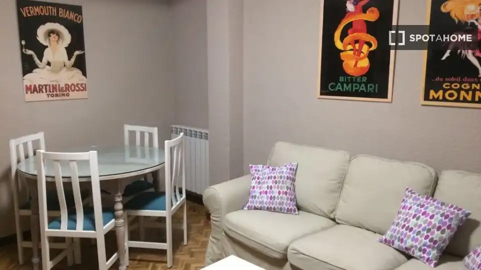 Habitación 75 m², Zaragoza