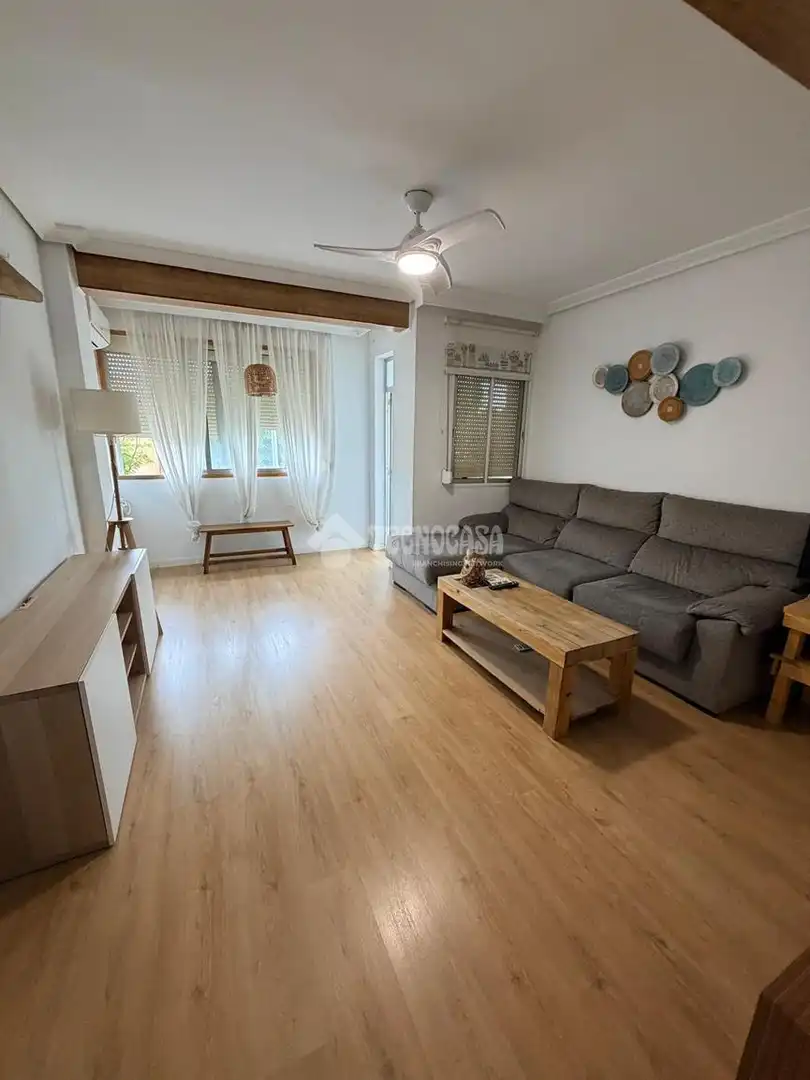 Piso de 97 m² en Sevilla