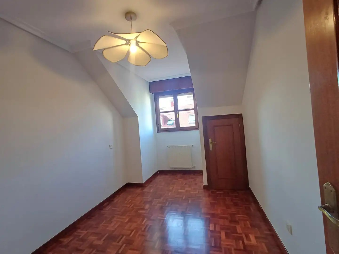 Appartamento 100 m² a Oviedo
