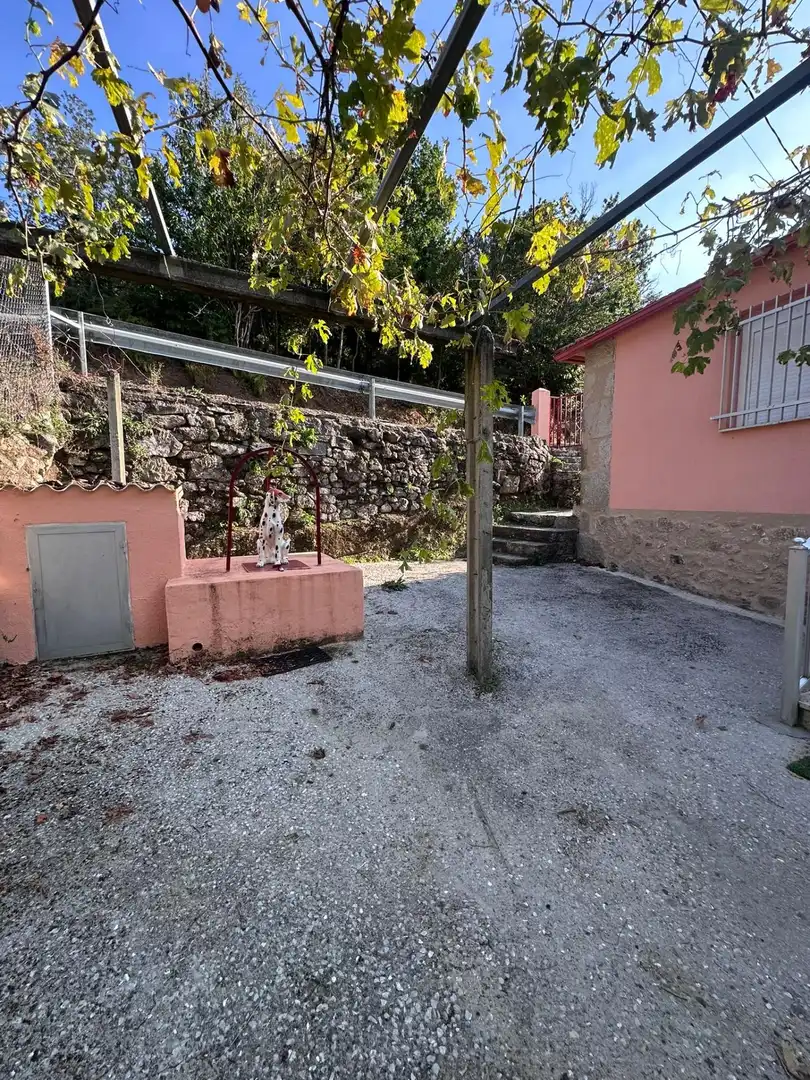 Piso de 95 m² en Parada de Sil
