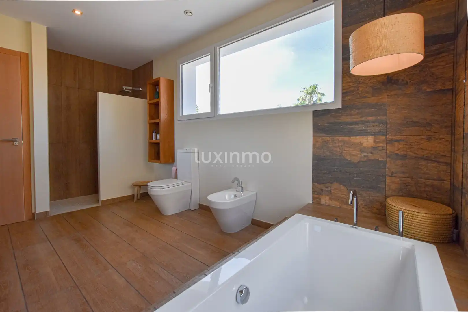Haus 300 m² in Dénia