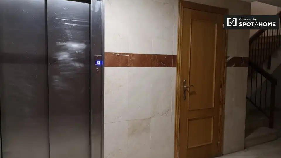 Habitación 100 m², Valencia