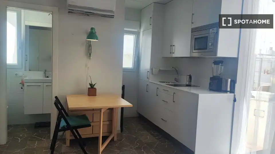 Habitación 25 m², Cádiz
