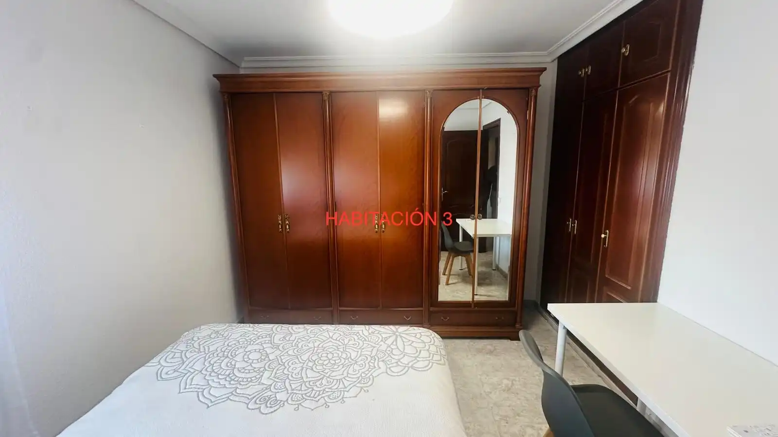 Habitación 95 m², Sevilla