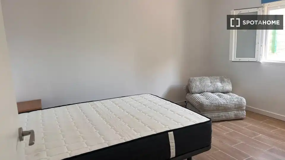 Pis de 50 m² a Oliva
