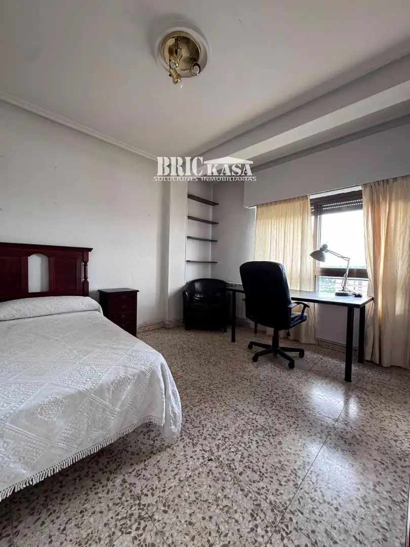 Piso de 120 m² en Cáceres
