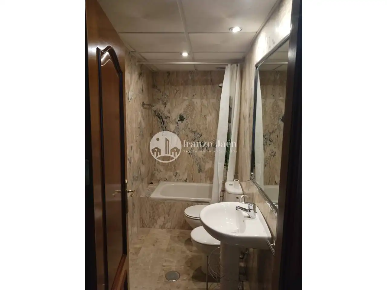 Piso de 60 m² en Jaén