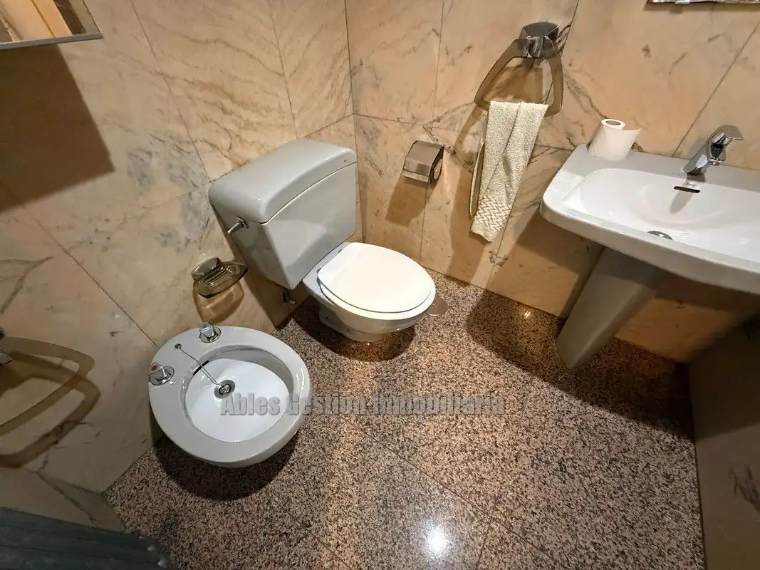Pis de 86 m² a Oviedo