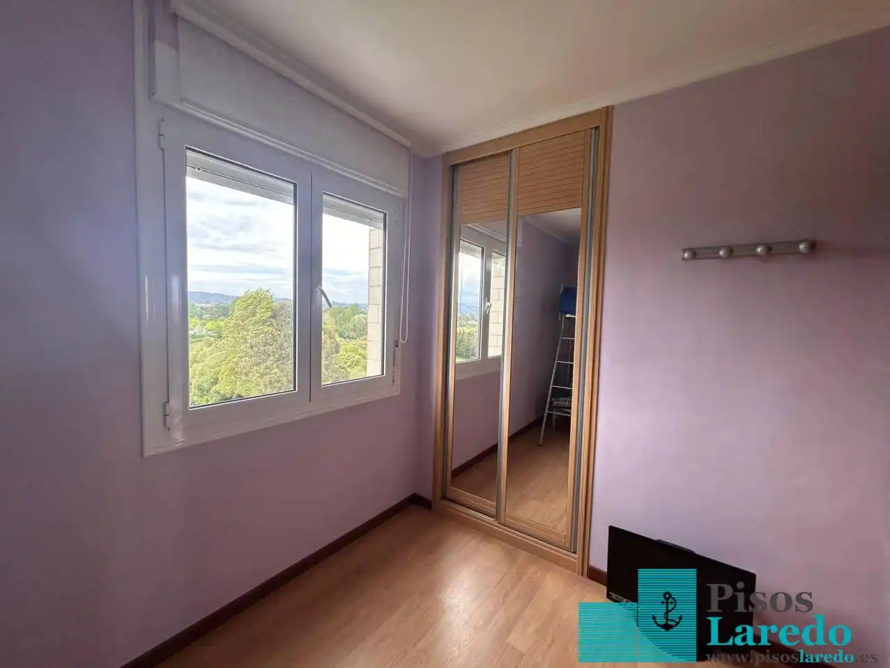 Piso de 65 m² en Laredo