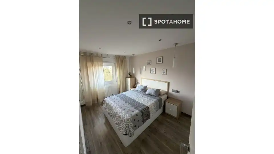 Habitación 70 m², Barcelona