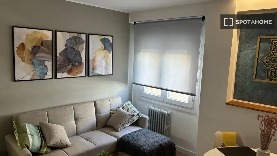Habitación 58 m², Zaragoza