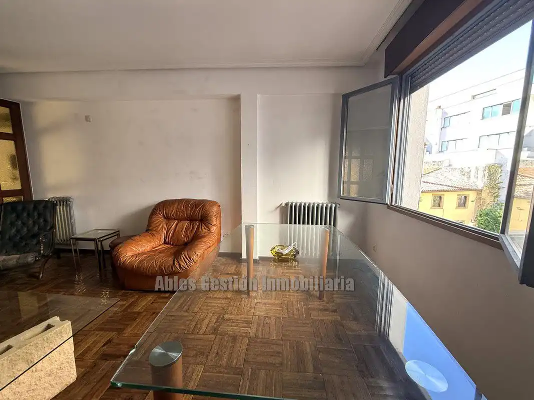 Pis de 86 m² a Oviedo