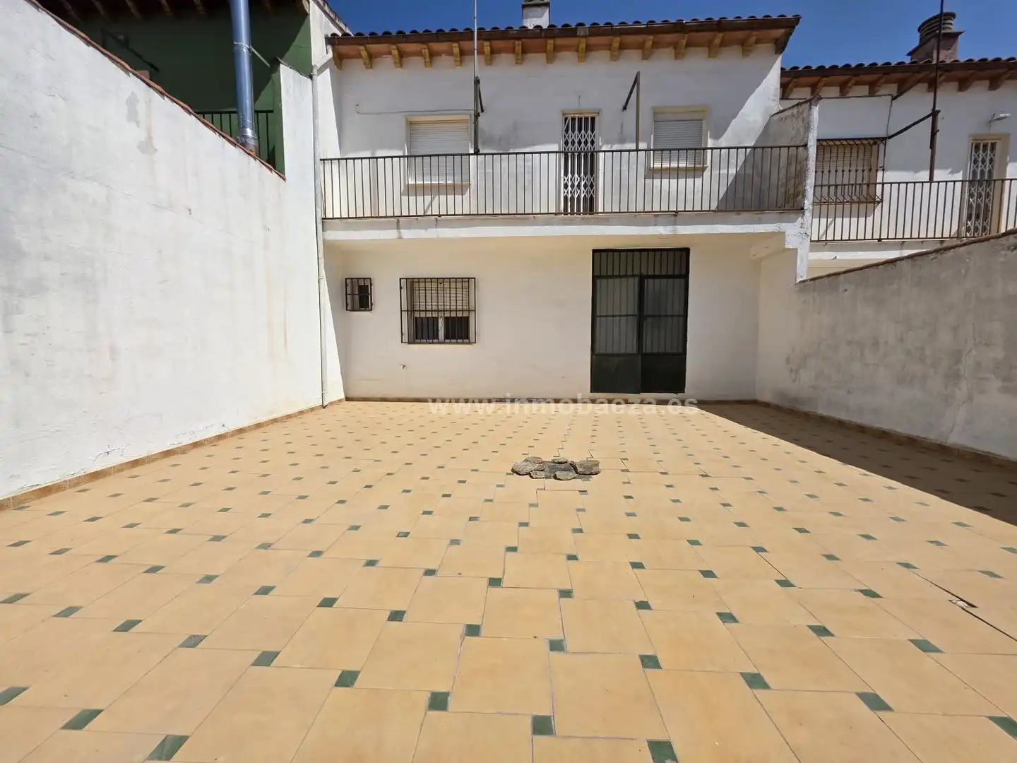 Piso de 120 m² en Baeza